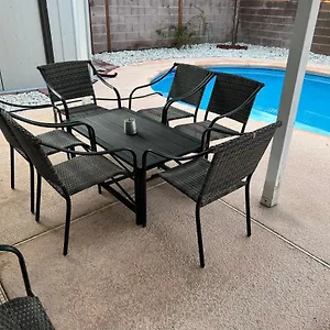  Holiday home Large Pool & Patio Cozy Single Story Family House