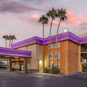 Western Mccarran Отель